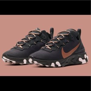NIKE REACT ROSE GOLD